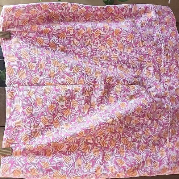 Talbots Floral Pink Skirt Size 10 - Picture 4 of 5